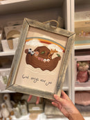 Studio LUV - Poster In Houten lijst - God Zorgt Voor Jou