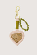 Zusss - Sleutel/Tas Hanger Met Gevlochten Hart - Crispy Pink / Light Mosgreen