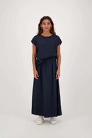 Zusss - Satijnen twill top met boothals - Donkerblauw
