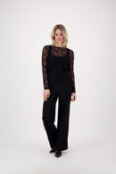 Zusss Kanten top met Boothals Zwart