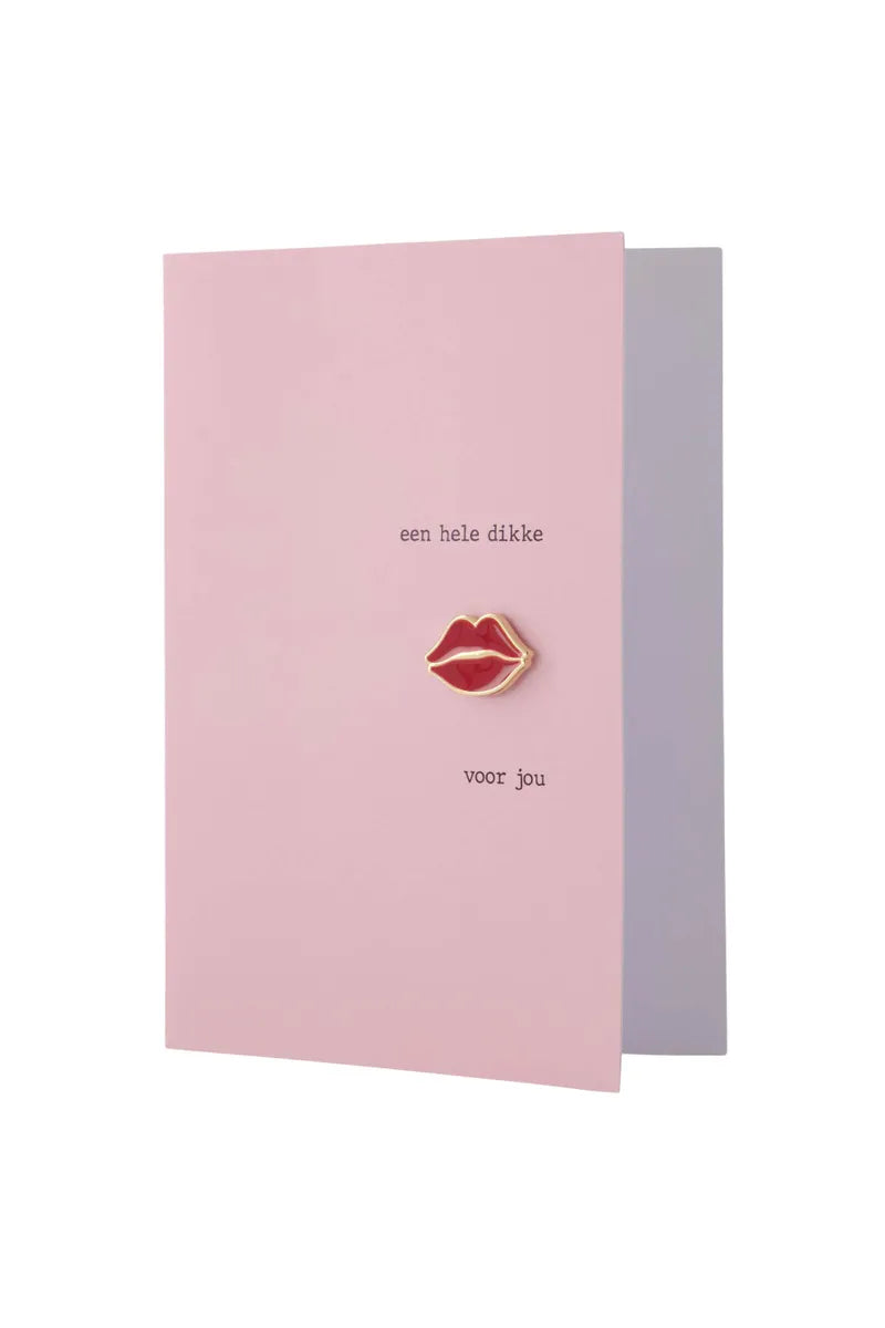 Zusss Wenskaart Kusje incl. broche - Roze/Rood