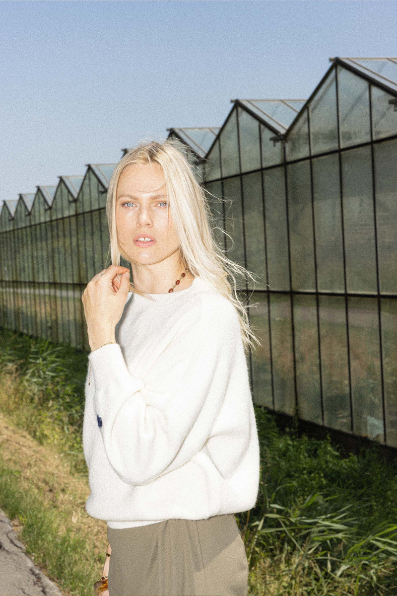 Zusss Trui met hartje detail - Off White