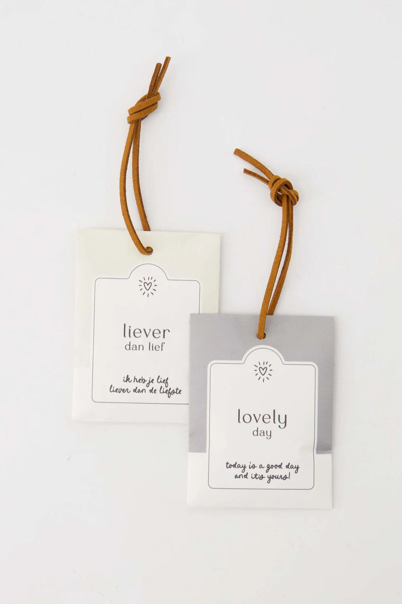 Zusss Set van 2 Geurzakjes Liever dan lief lovely day off Wit/ Grijsblauw