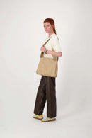 Zusss - Schoudertas met brede band - Taupe