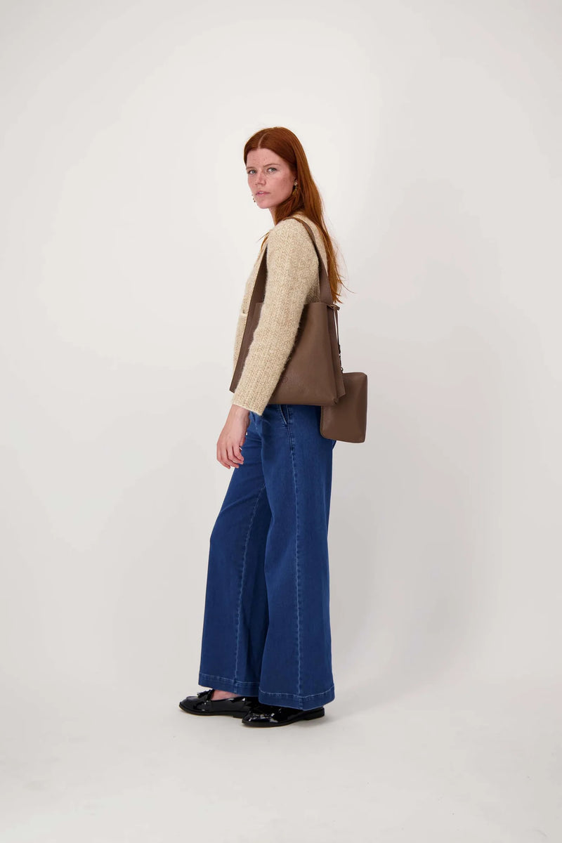 Zusss - Schoudertas Met Mooi Strap Detail + Make Up Tasje - Bruin