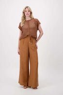 Zusss - Ajour vestje mouwloos - Warm Camel