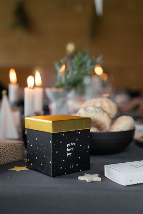 Zusss Luxe Geurkaars in doosje - Peace, love, joy