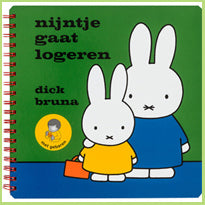 Nijntje gaat logeren met gebaren - Dick Bruna