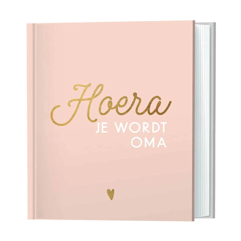 Cadeauboekje - Hoera je wordt oma